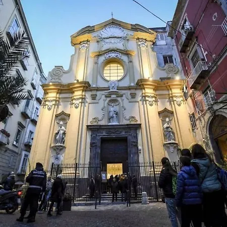 Lovely Near Via Dei Mille - Chiaia Area *